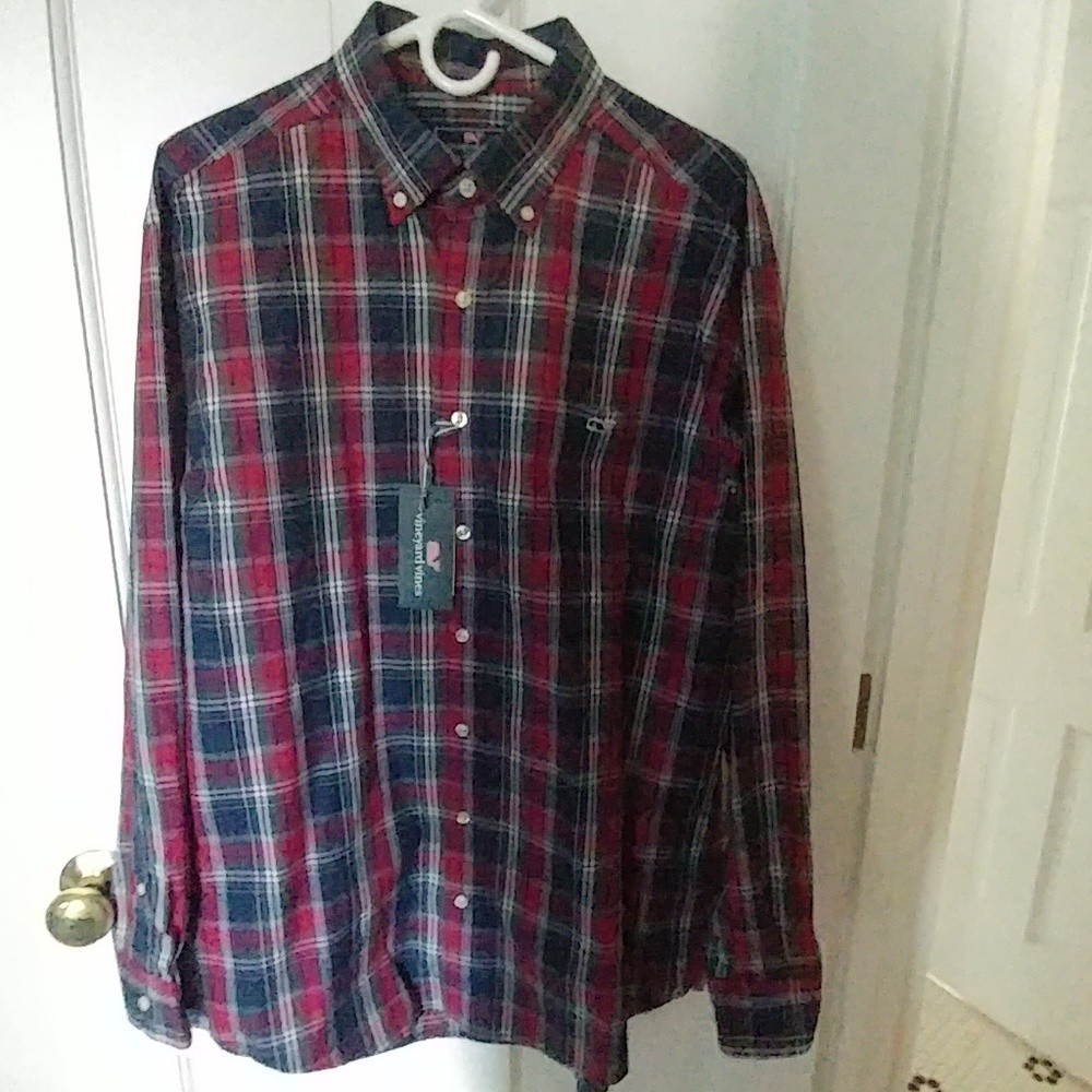 vineyard vines Classic Fit Tucker Shirt